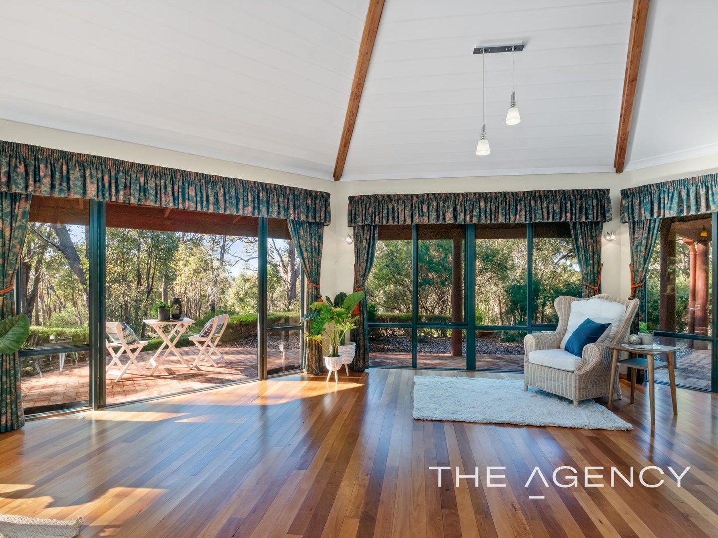 154 Brompton Heights, Gidgegannup WA 6083, Image 2