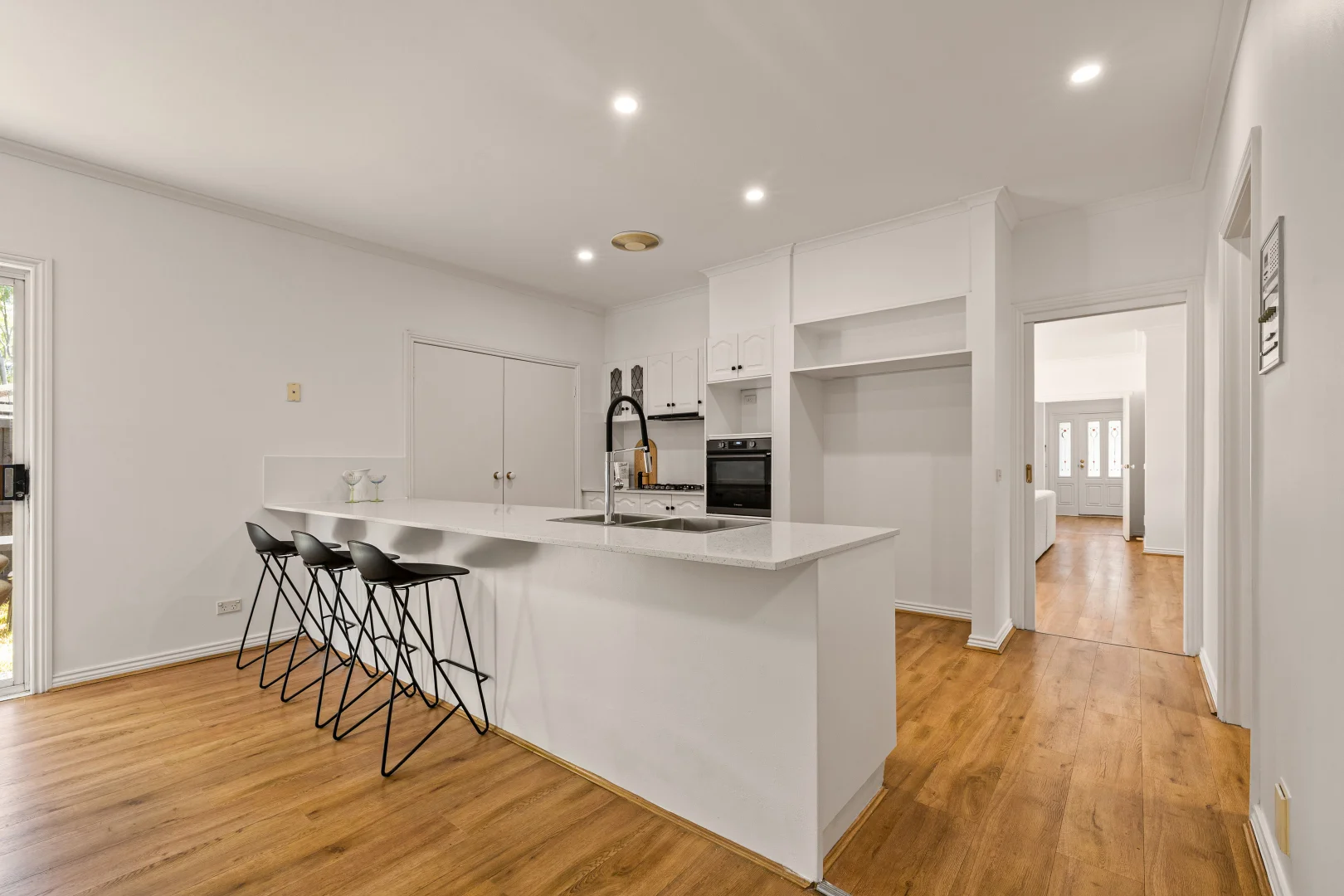 Additional image 7 of 11 Stevens Close, Kew VIC 3101