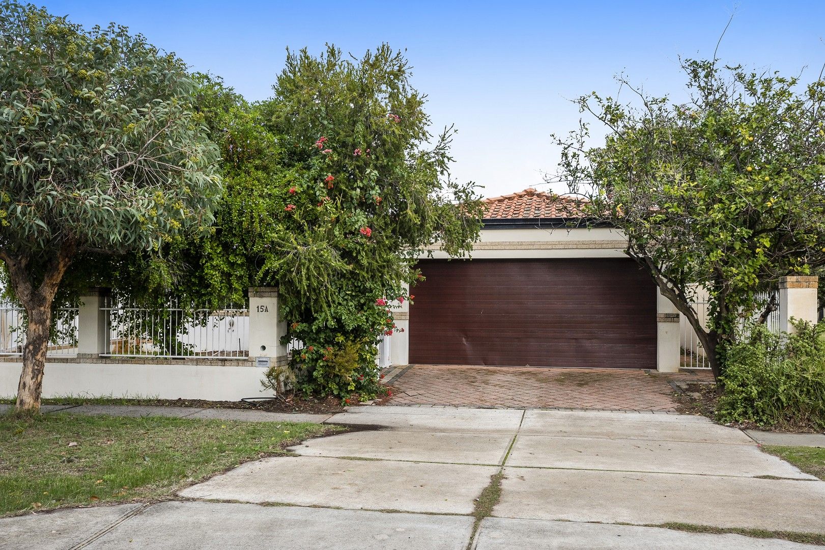 4 bedrooms House in 15 Waverley Street DIANELLA WA, 6059