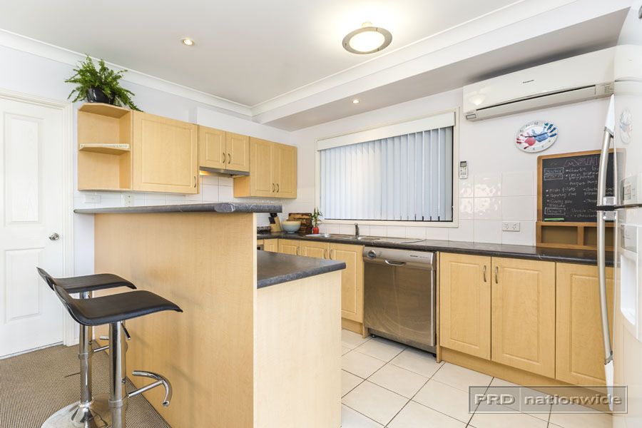 75a Berner Street, Merewether NSW 2291, Image 2