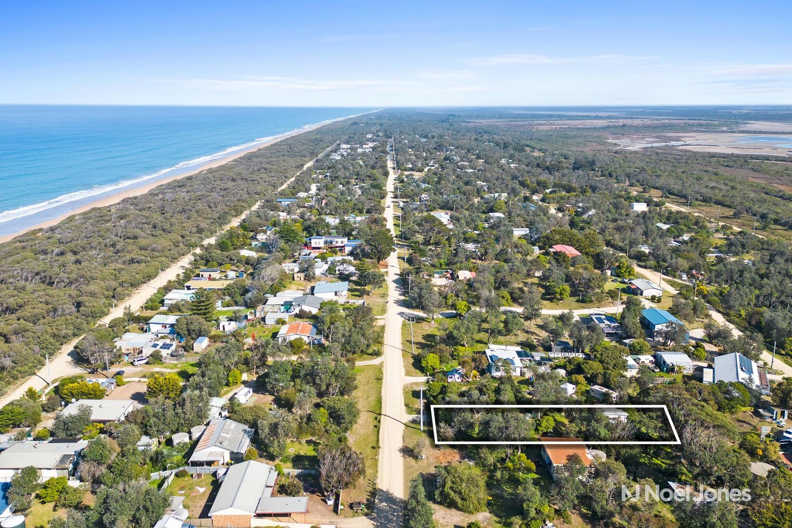 32 Seventh Avenue, Paradise Beach VIC 3851, Image 2