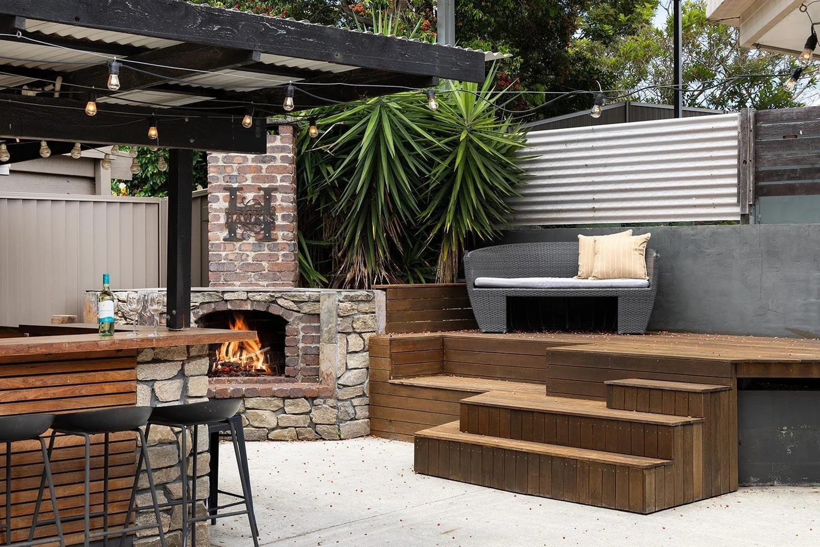 Additional image 11 of Molendinar QLD 4214