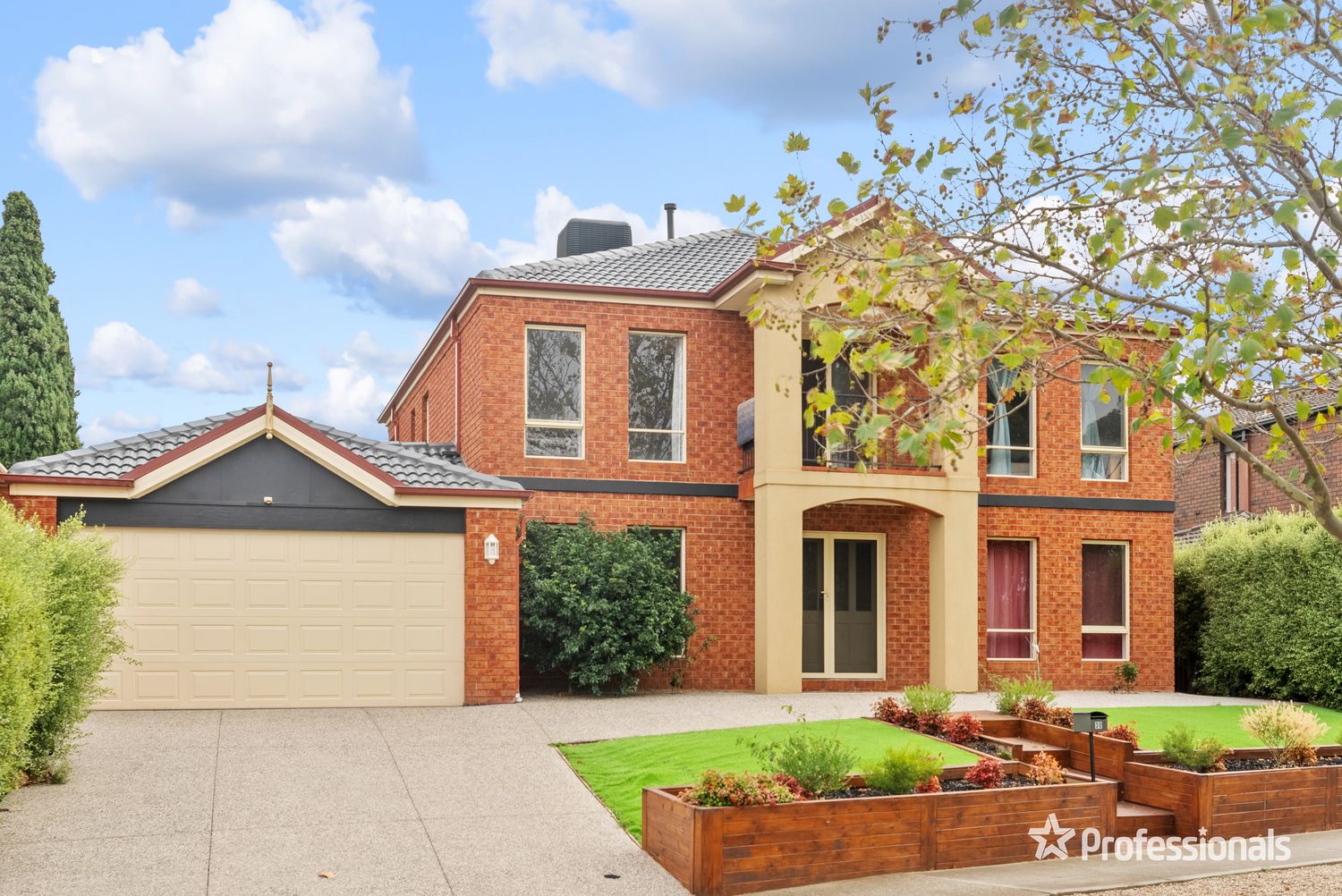 30 Whiteley Parade, Taylors Lakes VIC 3038 House For Rent Domain