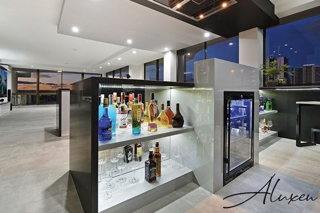 282 3 Bedroom Apartments For Sale In Surfers Paradise Qld 4217 Domain
