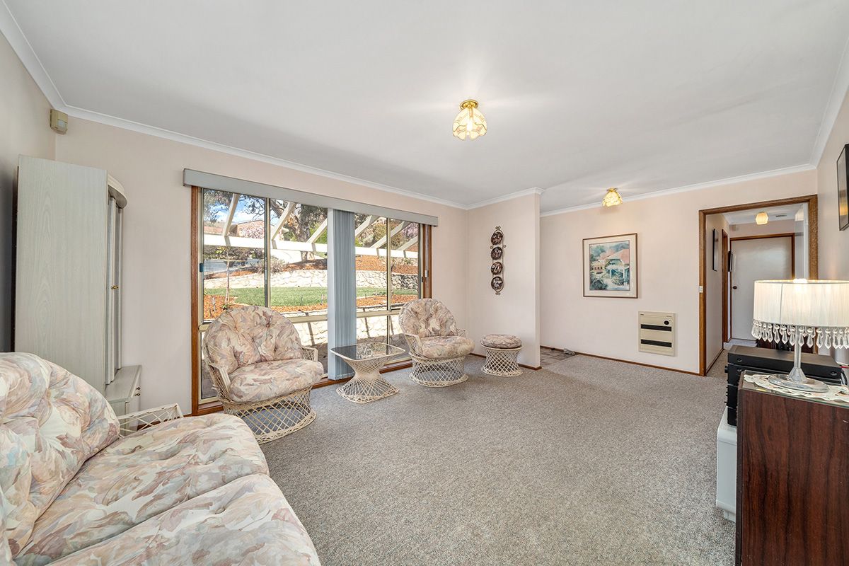 40 Phillipson Crescent, Calwell ACT 2905, Image 2