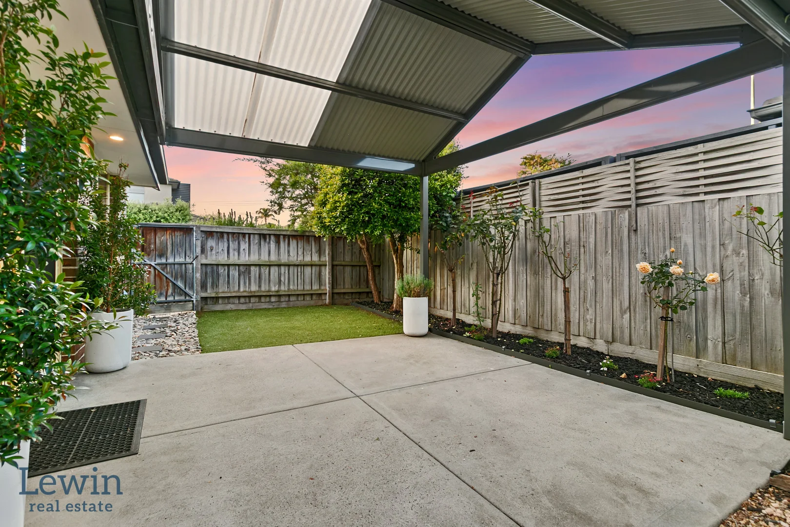 Additional image 13 of 2/2 Bridges Avenue, Edithvale VIC 3196