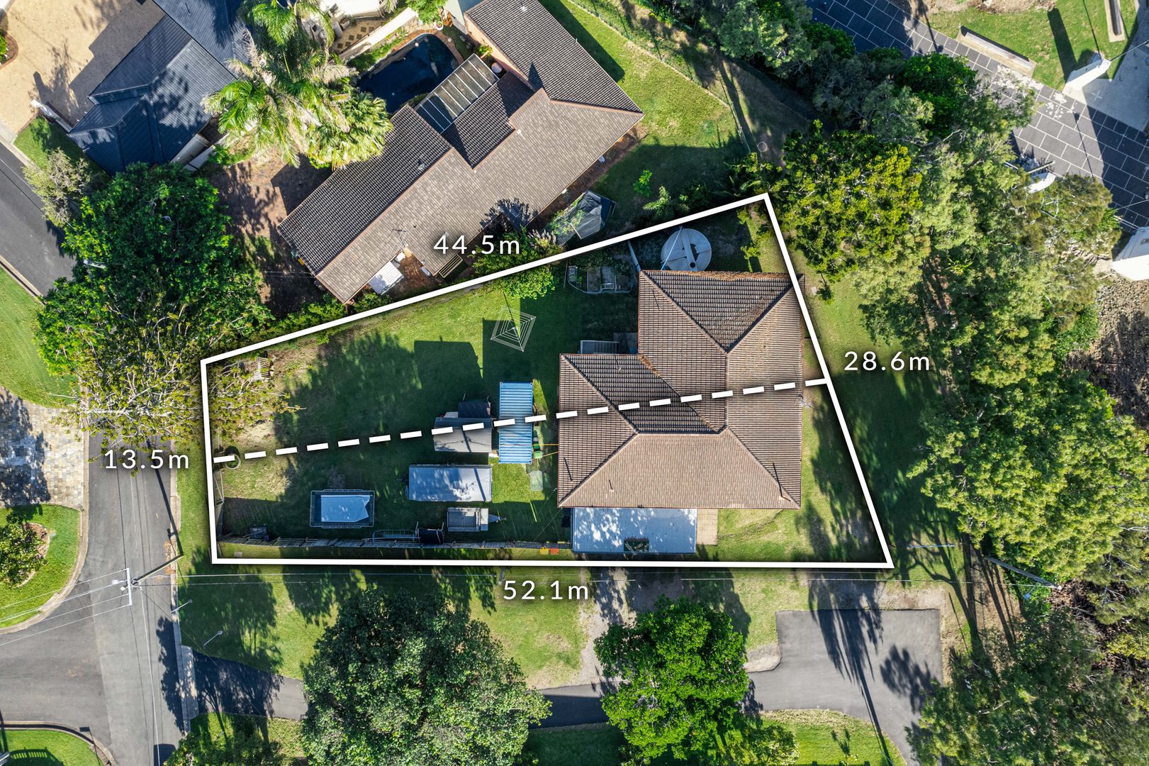 11 Bayview Terrace, Clontarf QLD 4019, Image 1