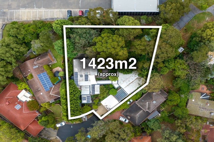 16 Haddon Court Mitcham VIC 3132 Domain