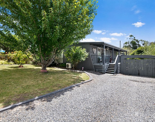 23 Woodlands Crescent, Narre Warren VIC 3805