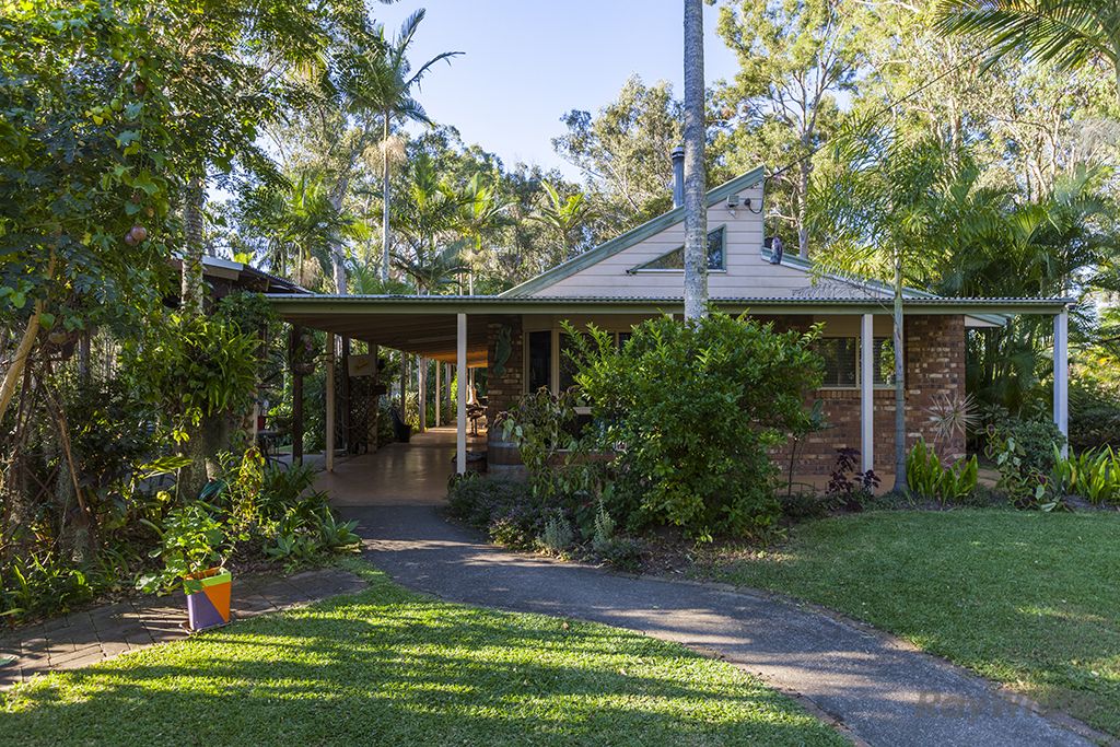 4 bedrooms House in 601 Bellmere Road BELLMERE QLD, 4510