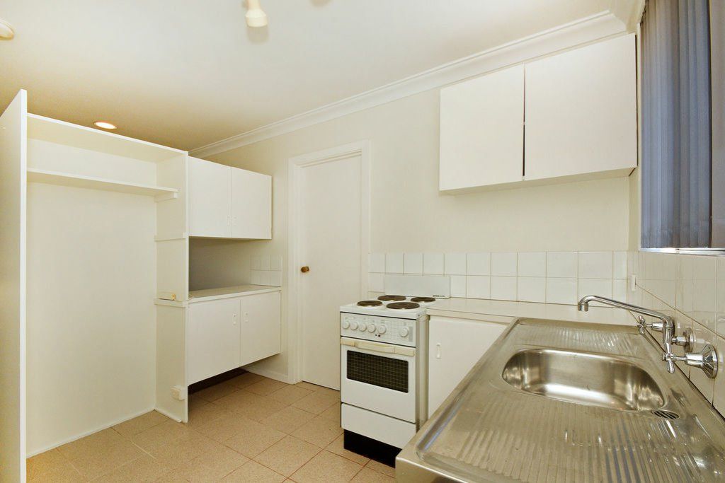 2 bedrooms Apartment / Unit / Flat in 15/19 Odin Road INNALOO WA, 6018