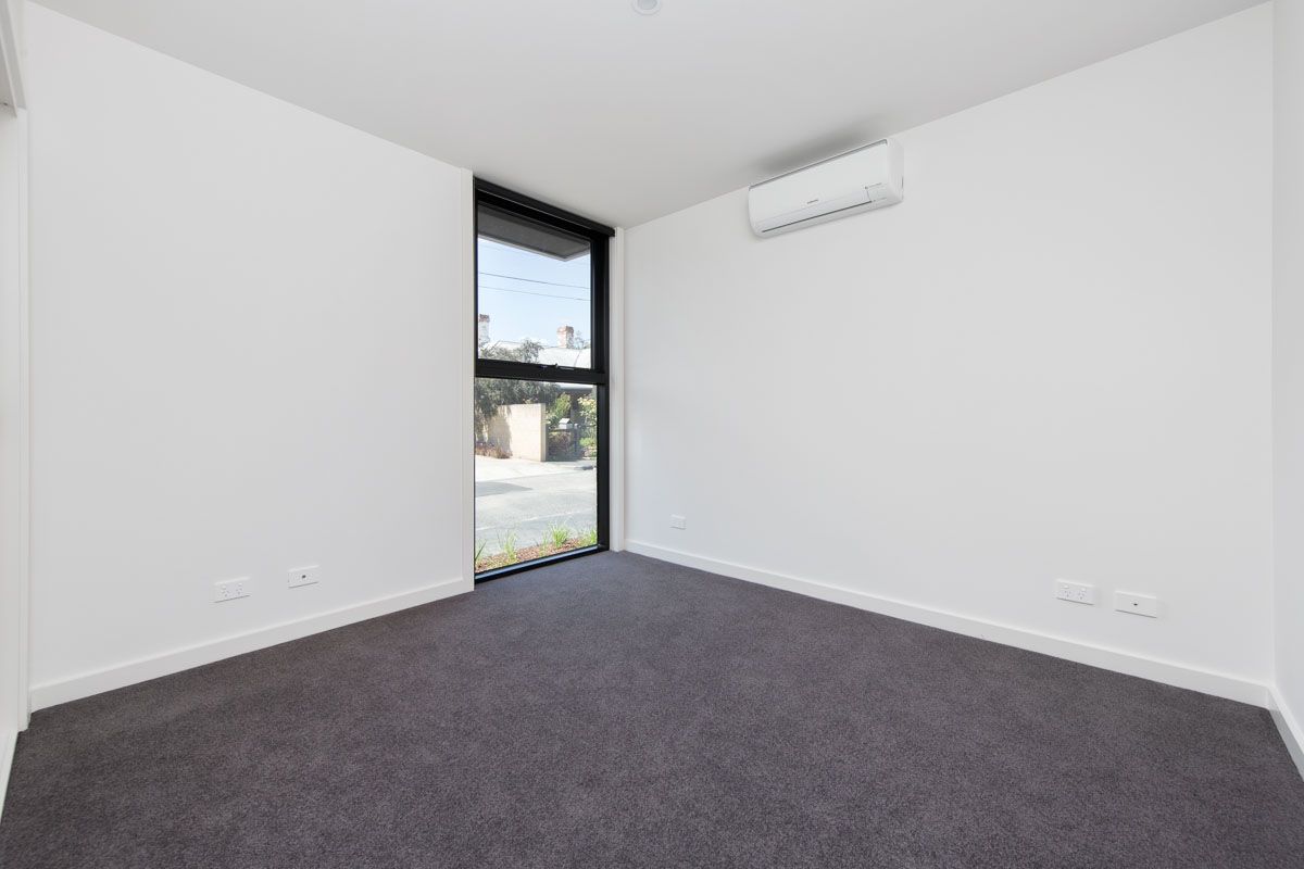 15B Bank Street, Brunswick VIC 3056, Image 2