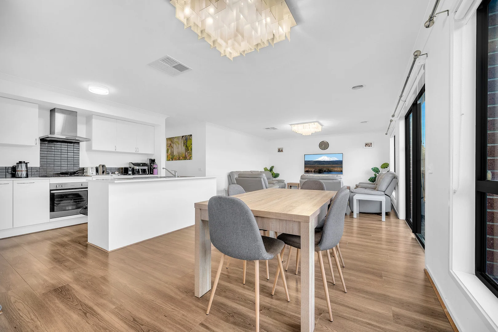 Additional image 7 of 27 Bellman Avenue, Clyde VIC 3978