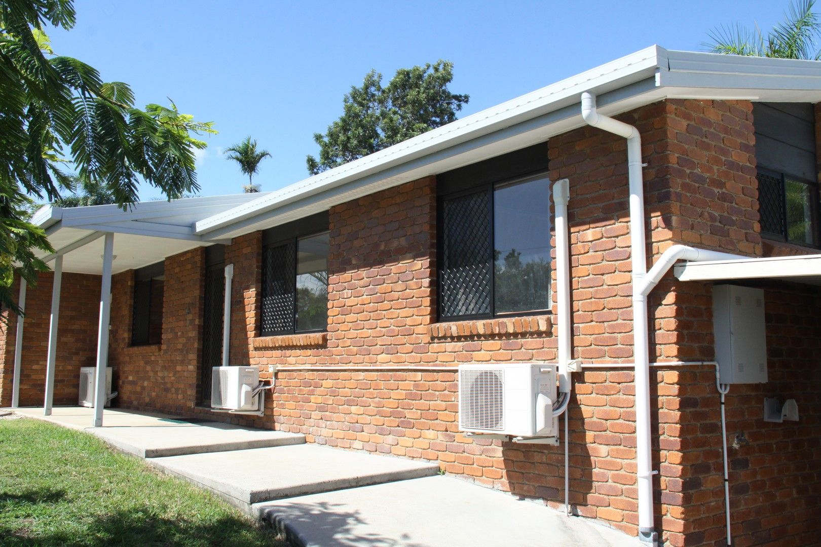 3 bedrooms House in 54 Hampton Drive TANNUM SANDS QLD, 4680