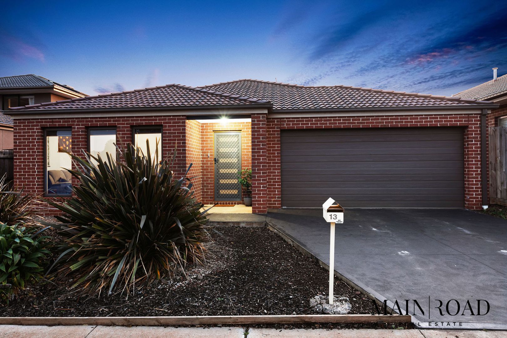 13 City Vista Court Fraser Rise VIC 3336 Domain