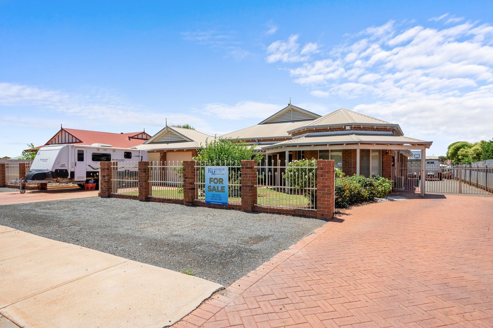 5 bedrooms House in 4 Langley Place SOMERVILLE WA, 6430