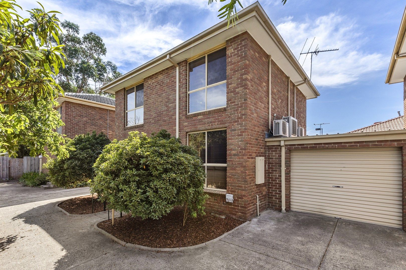 2/1 Clapham Road, Hughesdale VIC 3166, Image 0