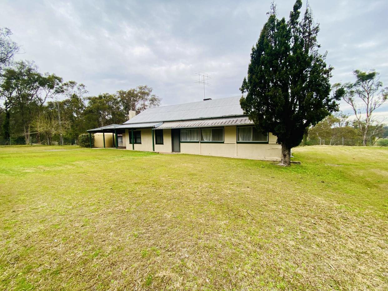 3 bedrooms House in 648 Halcrows Road CATTAI NSW, 2756