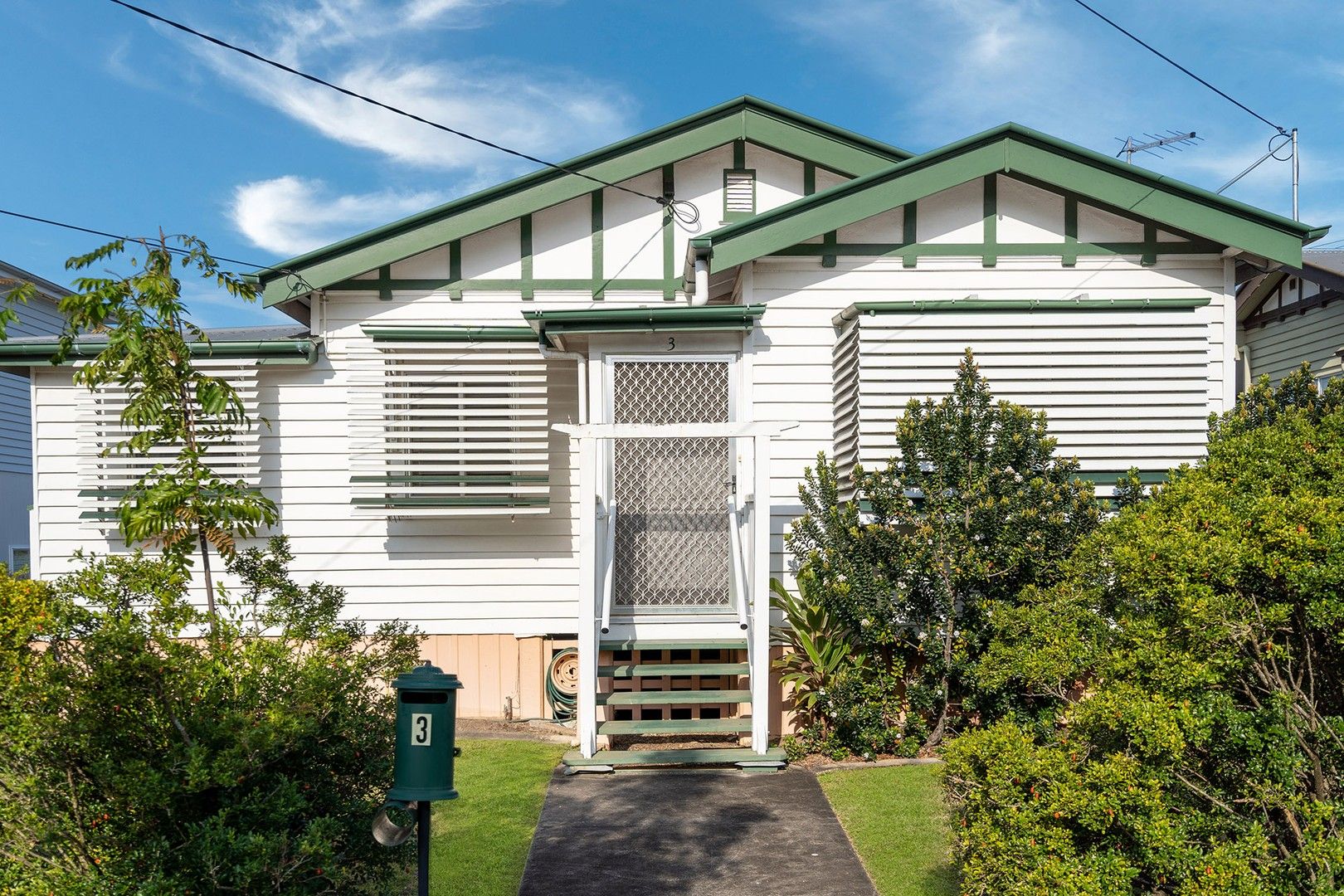3 bedrooms House in 3 Lanham Avenue GRANGE QLD, 4051