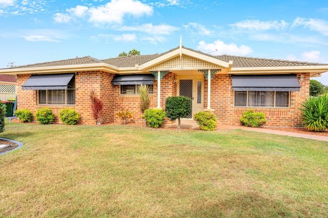 Picture of 1/9 Huntly Close, TUNCURRY NSW 2428
