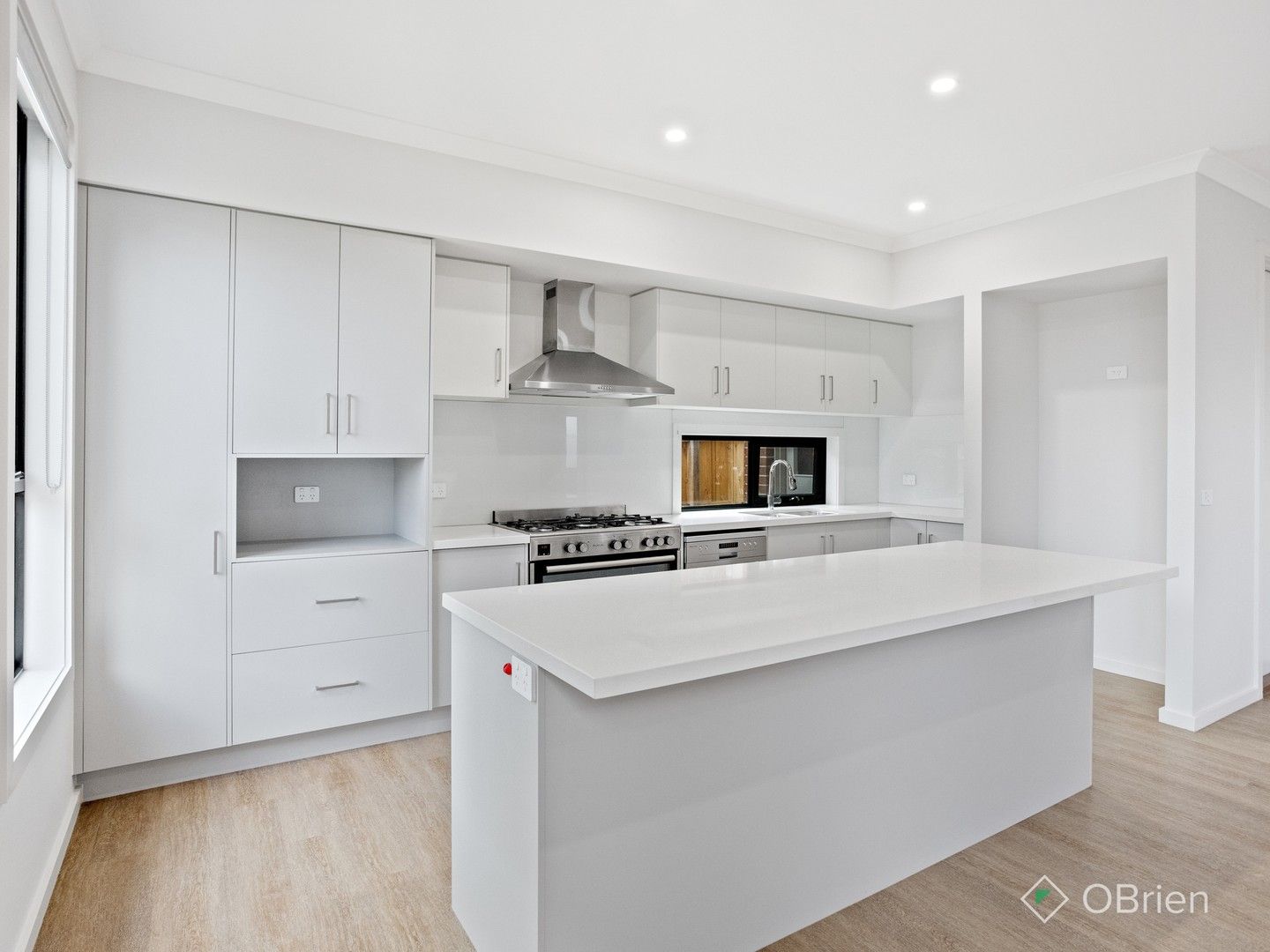 3 bedrooms Apartment / Unit / Flat in 100 Gamble Road CARRUM DOWNS VIC, 3201