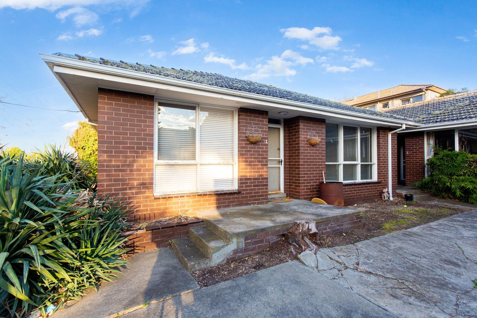 2 bedrooms Apartment / Unit / Flat in 1/15 Camira Street MALVERN EAST VIC, 3145