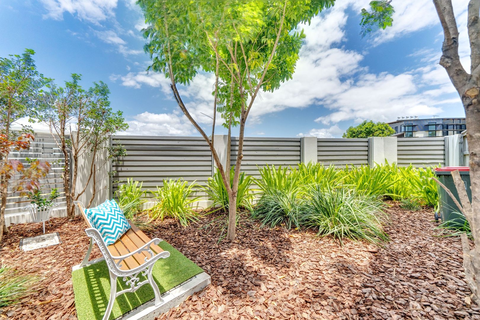 1/8 Oasis Close, Manly West QLD 4179, Image 2