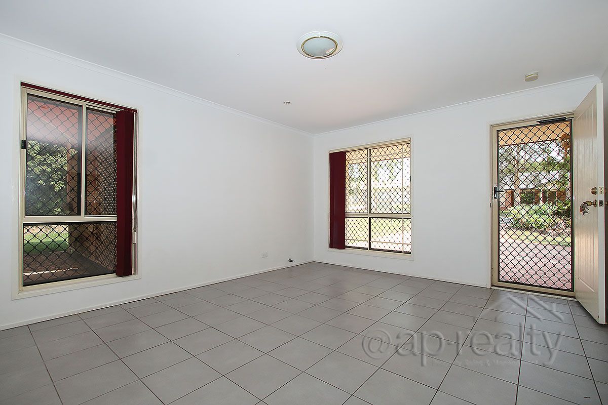11 Brooklands Circuit, Forest Lake QLD 4078, Image 1