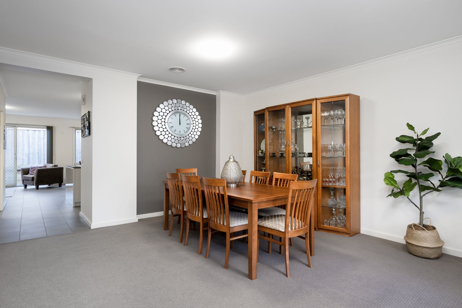 33 Edgbaston Way, Mulgrave VIC 3170, Image 2