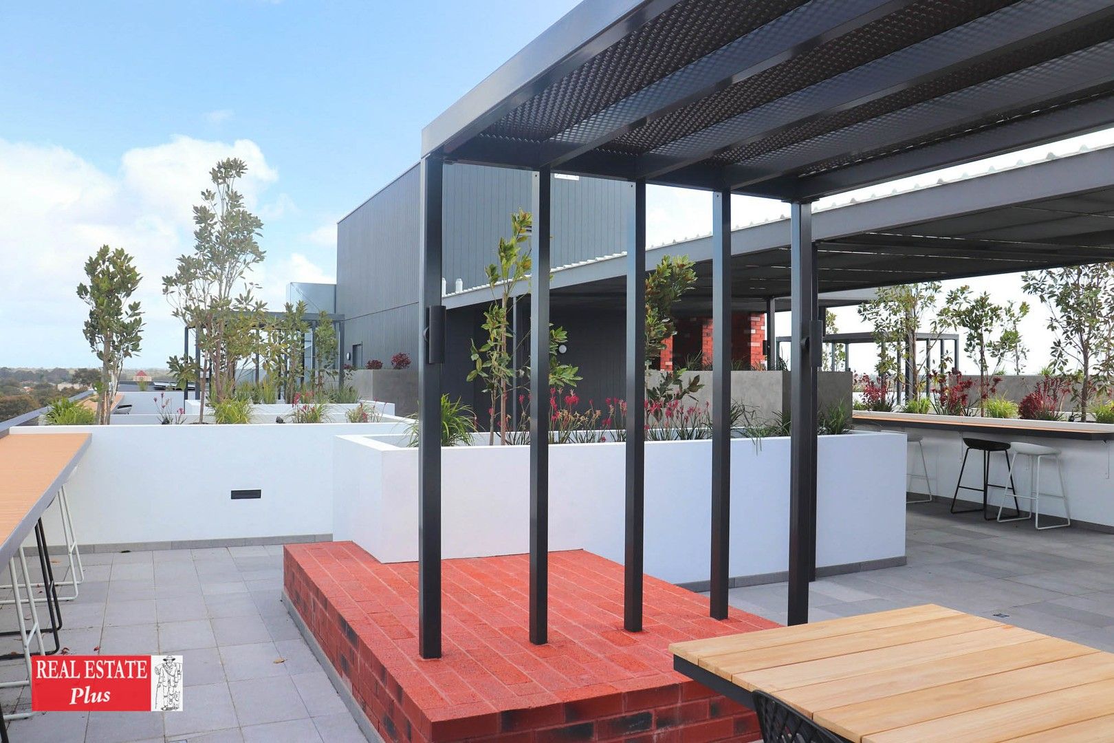 2 bedrooms House in 70/5 Junction Parade MIDLAND WA, 6056