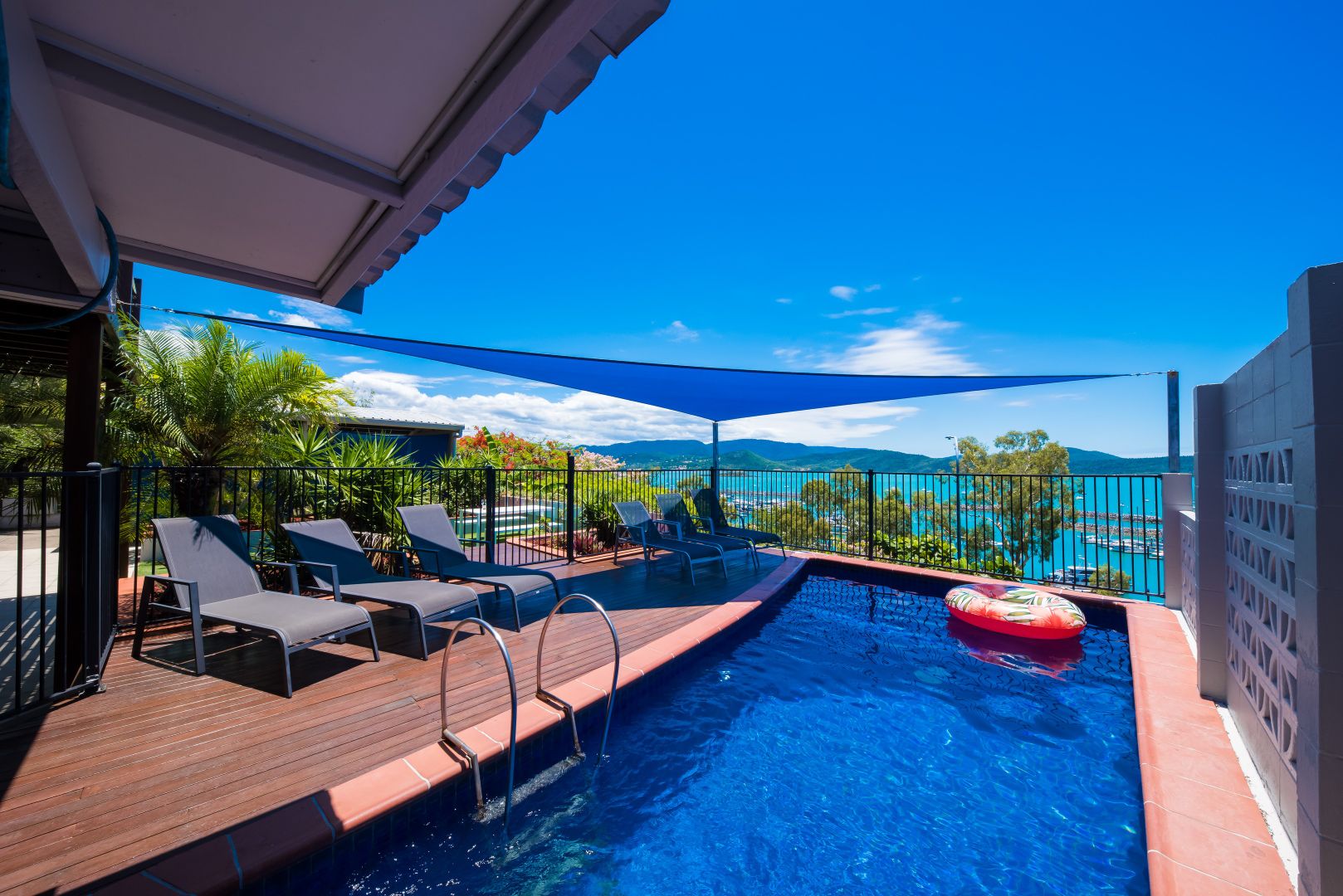 33 Airlie Crescent, Airlie Beach QLD 4802, Image 1