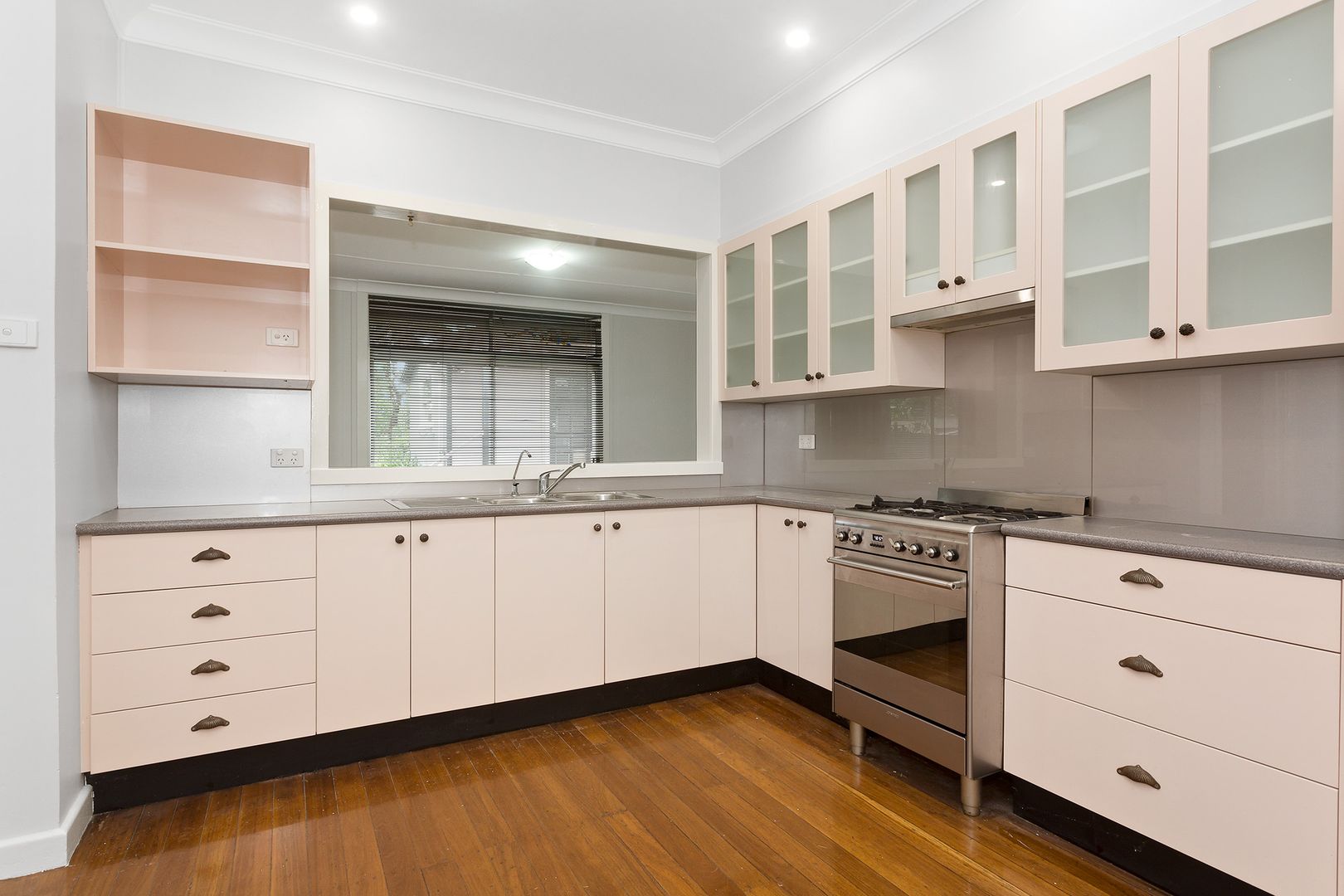 32 Aberglasslyn Road, Rutherford NSW 2320 House For Rent Domain