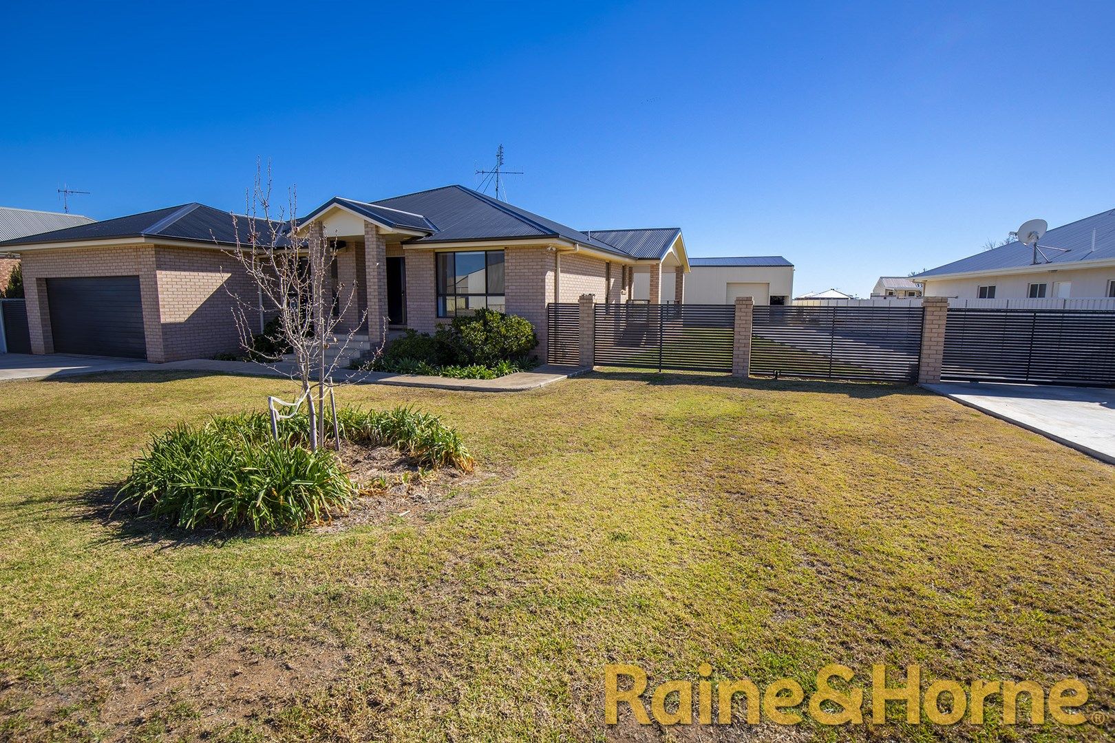 8 Bowden Fletcher Drive, Narromine NSW 2821, Image 0