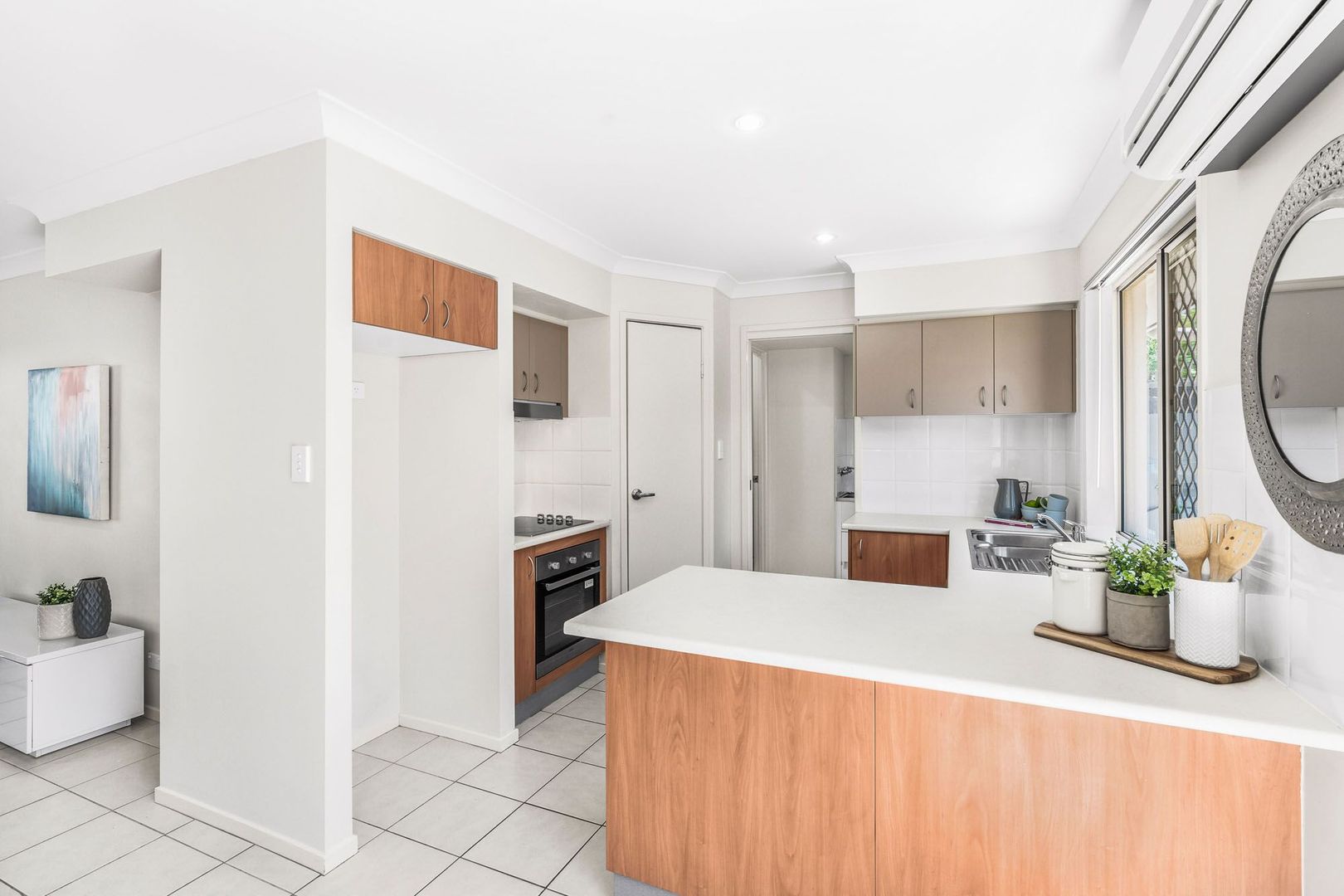 17/6 Canton Court, Manly West QLD 4179, Image 2