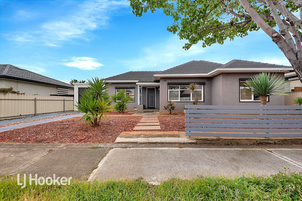 3 bedrooms House in 12 Malin Street SEMAPHORE PARK SA, 5019