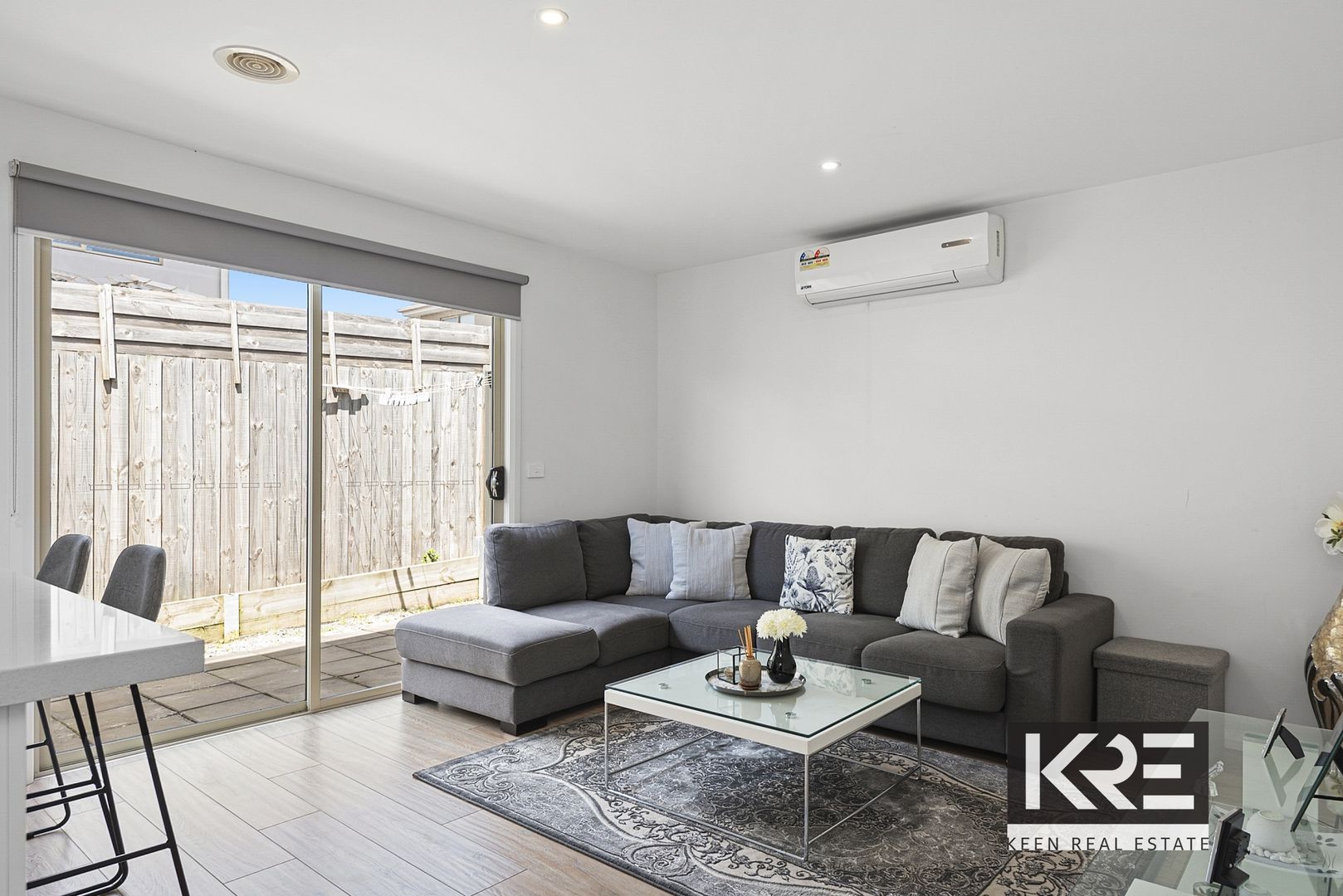 18 Sunshine Court, Hampton Park VIC 3976, Image 1