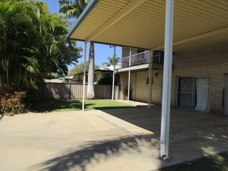 26 Bottletree Avenue, Blackwater QLD 4717, Image 2