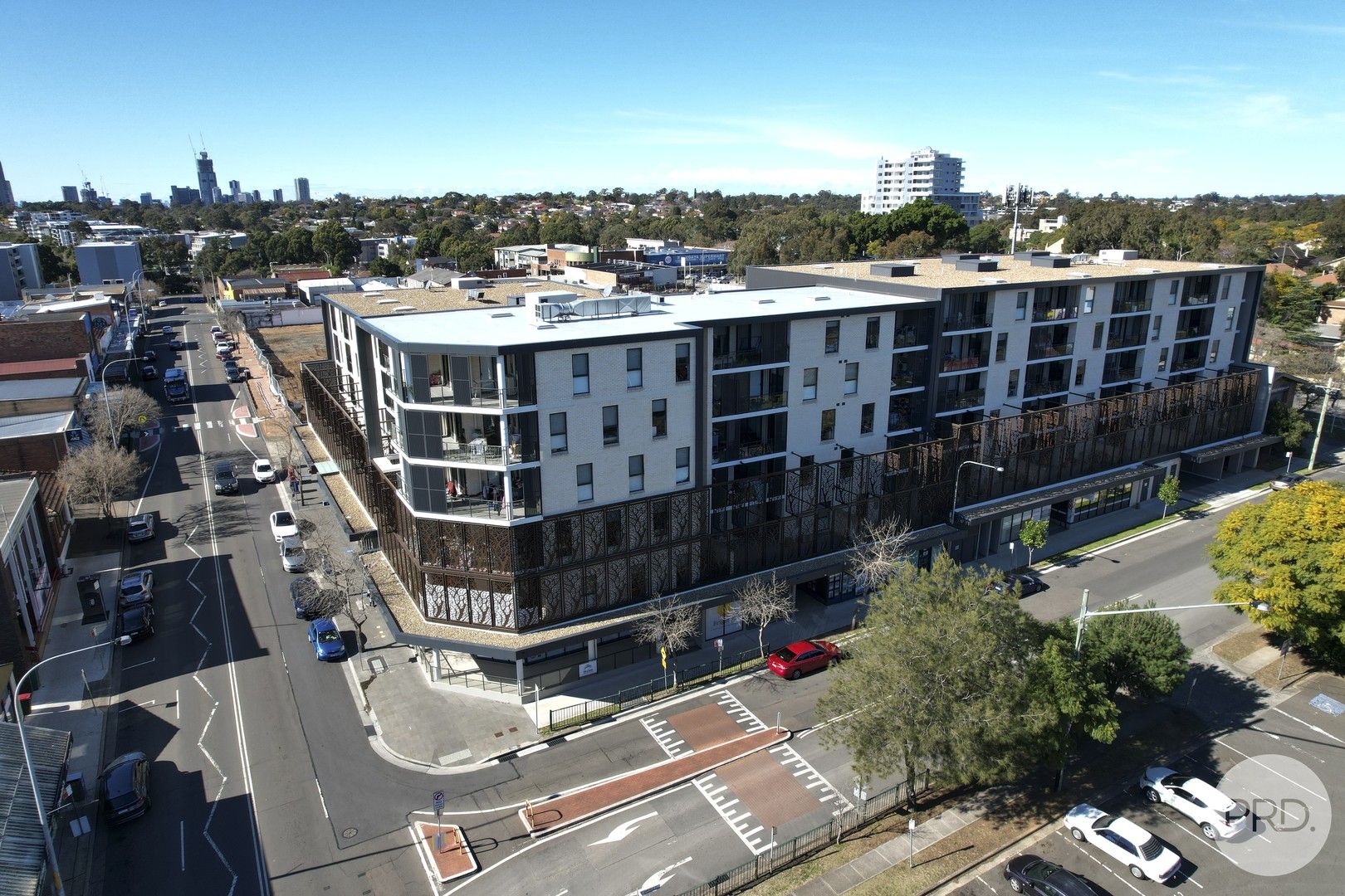 1 bedrooms Apartment / Unit / Flat in 501/52 Dunmore Street WENTWORTHVILLE NSW, 2145