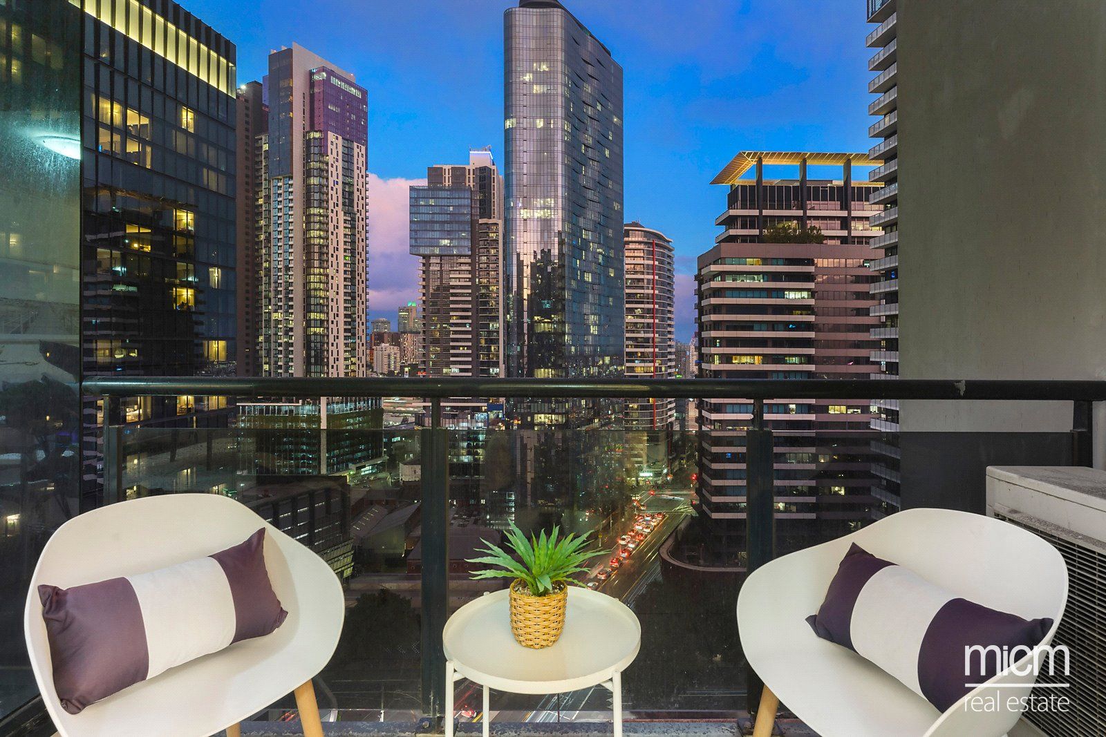 1 bedrooms Apartment / Unit / Flat in 1806/63 Whiteman Street SOUTHBANK VIC, 3006