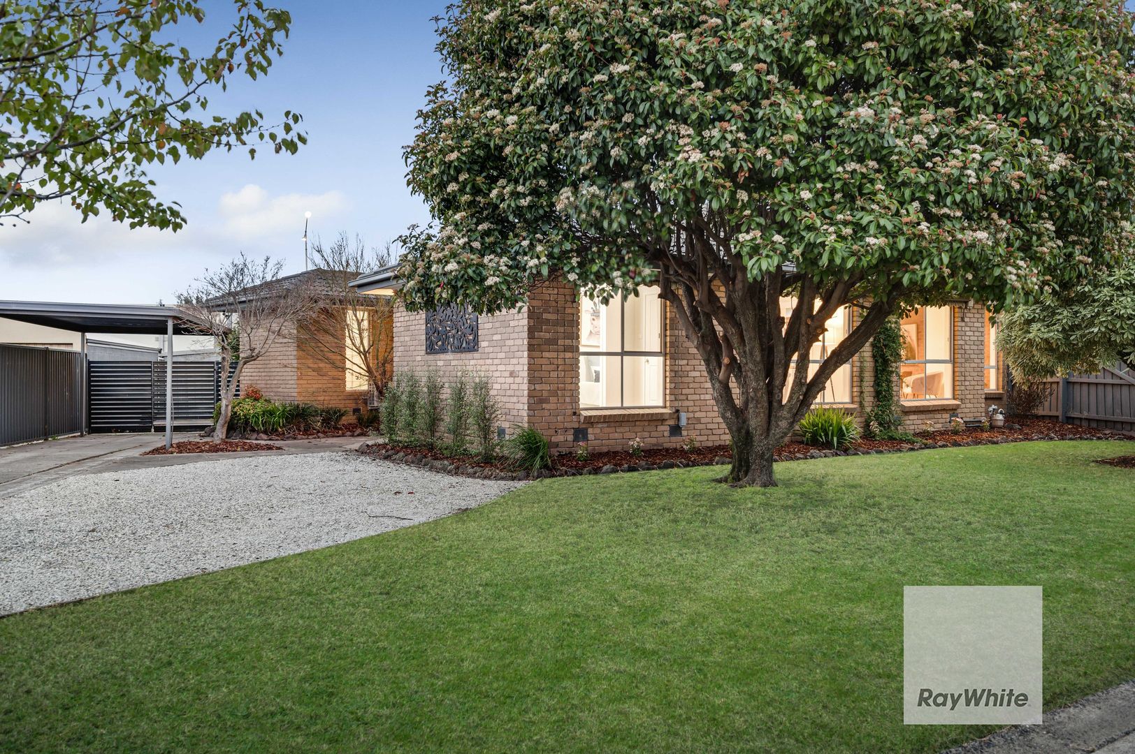 3 Bega Court, Gladstone Park VIC 3043, Image 1