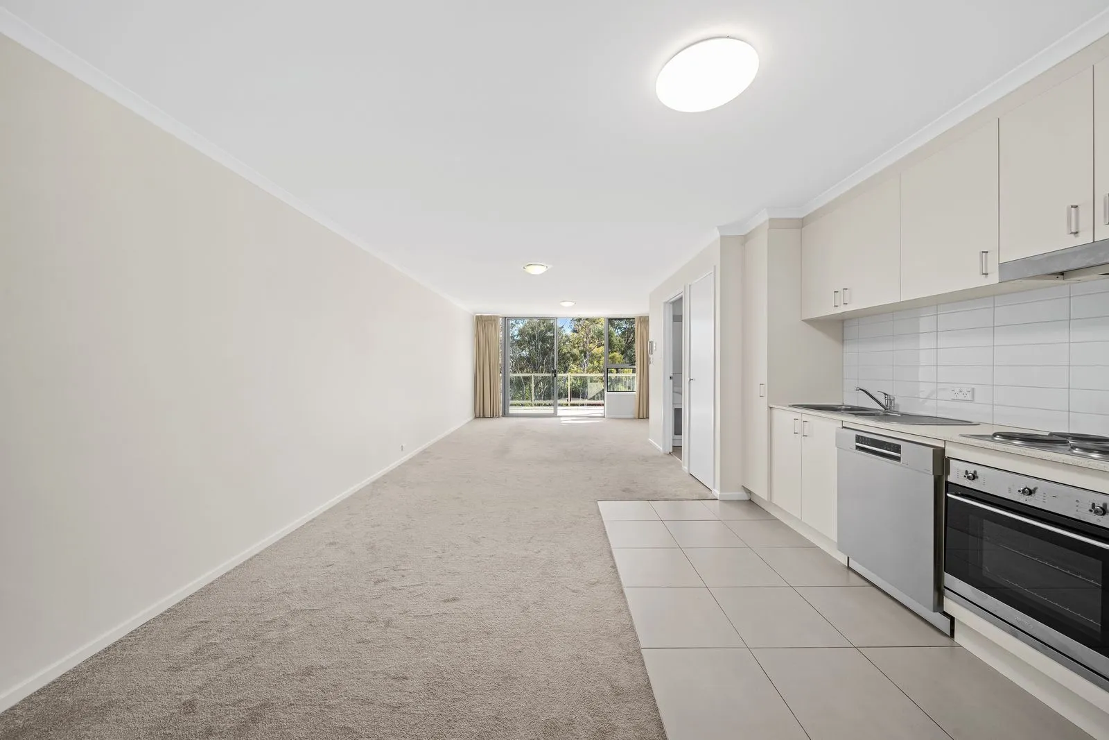 Apartment in Bruce - View 2