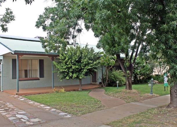 36 Court Street, West Wyalong NSW 2671