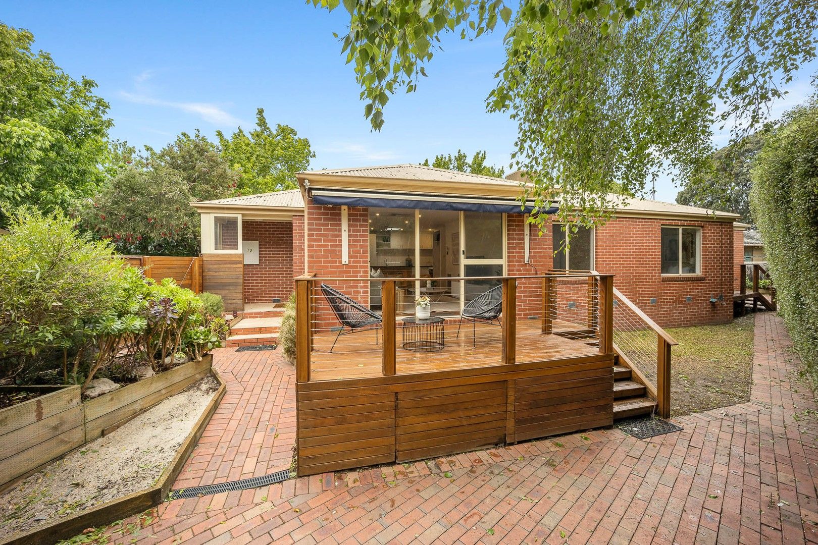 2/5 Karrin Court, Ashwood VIC 3147, Image 0