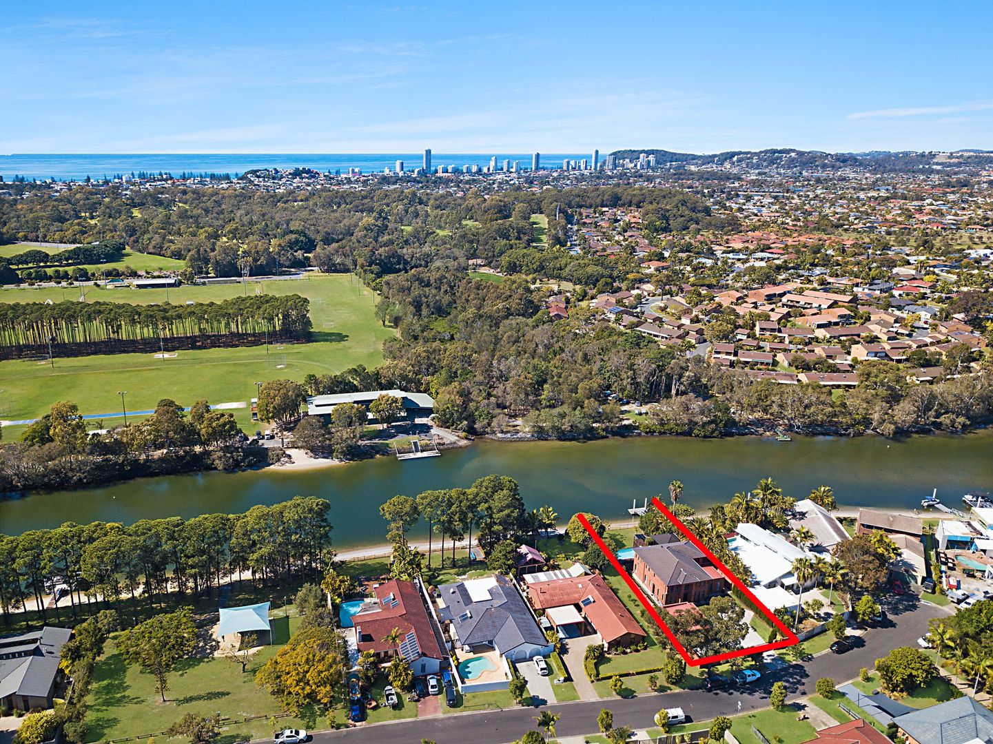 52 Lancelin Drive, Mermaid Waters Property History & Address Research