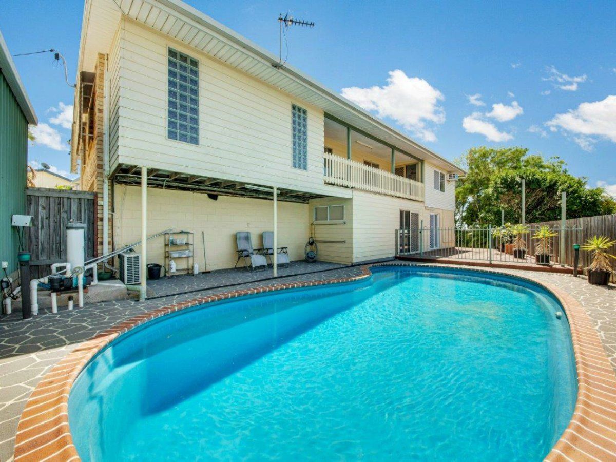 23 Hansen Crescent, Clinton QLD 4680, Image 1