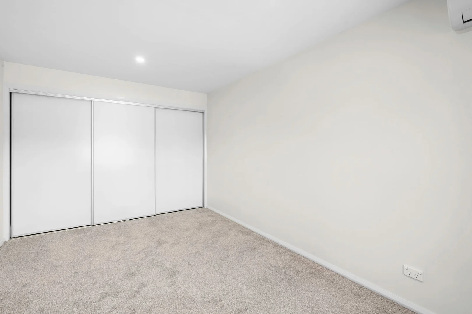 Additional image 16 of 16/2 Berrigan Crescent, O'Connor ACT 2602