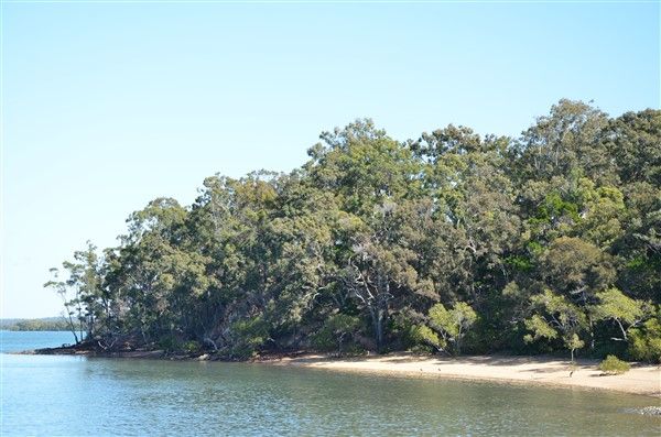 14 High Central Road, Macleay Island QLD 4184, Image 0