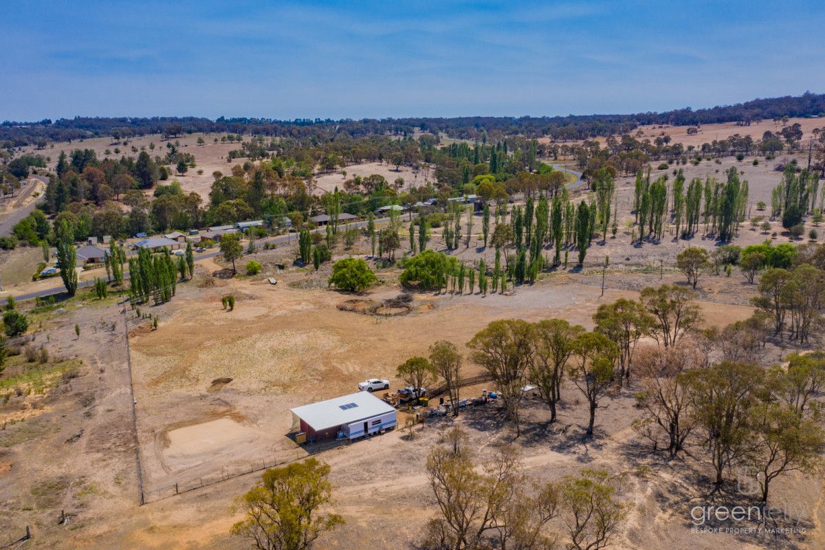 38 Barleyfields Road, Uralla NSW 2358