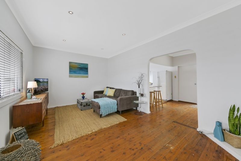939 The Entrance Road, Forresters Beach NSW 2260, Image 1