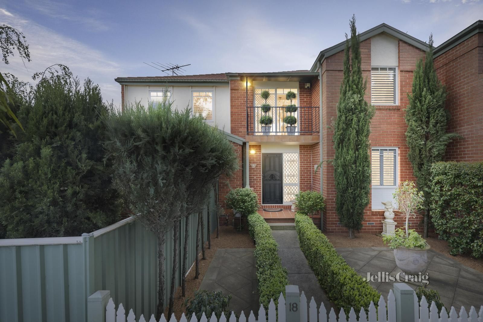 4 bedrooms Townhouse in 18/73 Spring Street PRESTON VIC, 3072